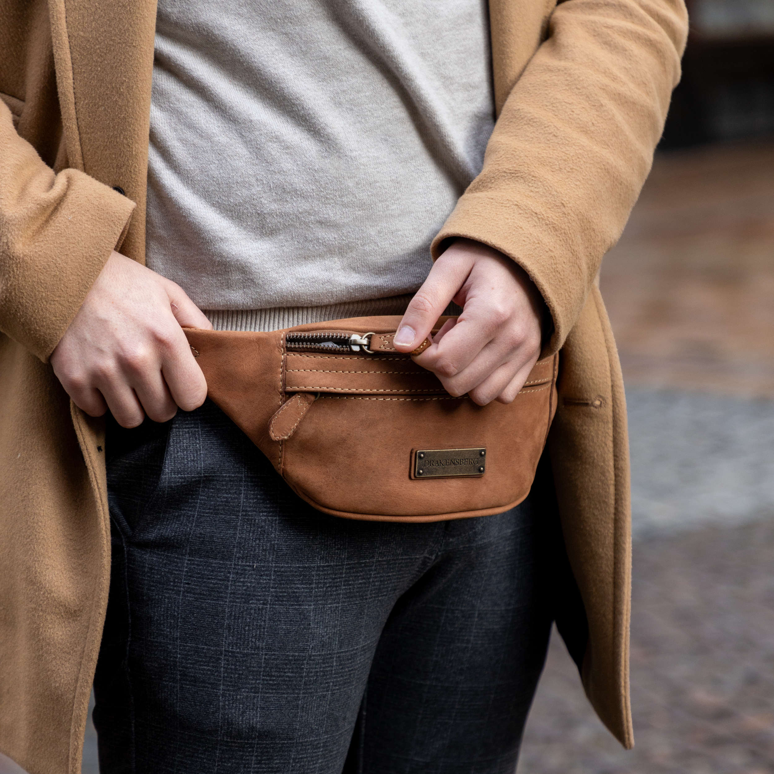 Handmade leather waist bag, Brown leather belt bag, Black outlet leather Fanny Pack, bum bag, hip bag, Leather bag, Gift for men, Gift for women